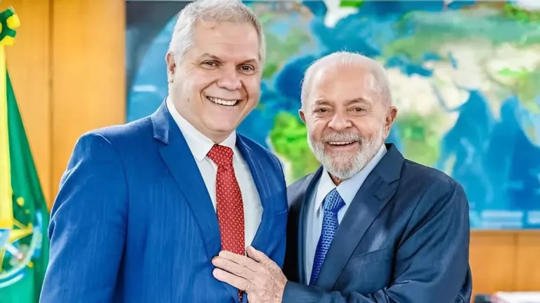 Ex-presidente do INSS do Governo Lula recebia R$ 250 mil por mês via pizzaria